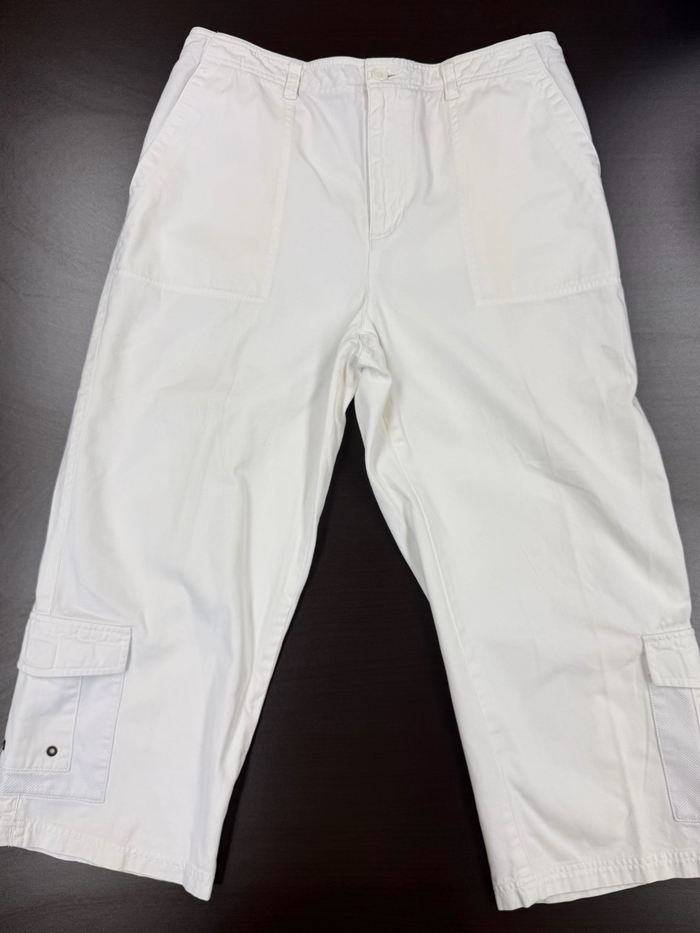 Caribbean Joe White Capri Cargo Pants for Women